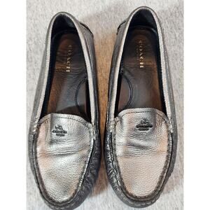 Coach Amber sz 5.5B matallic pewter pebbled leather driving loafer shoes comfort